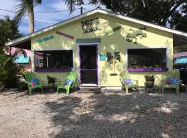 Pelican Island Cottages，位于塞巴斯蒂安的酒店