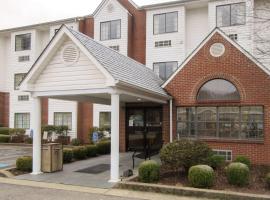 Quality Inn & Suites，位于Prestonsburg的带停车场的酒店