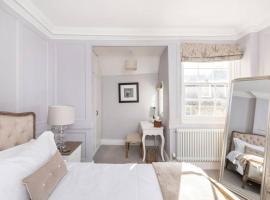Beautiful Apartment, incredible central location，位于巴斯The Jane Austen Centre附近的酒店