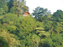 HelveTico Chalets & Reserve，位于圣拉蒙的酒店