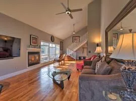 Flagstaff Townhome with View, Country Club Amenities