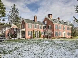 Spacious Estate w/ Courtyard: 2 Miles to Downtown!