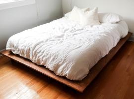 Breeze Spot Hotel，位于Ekwulobia的酒店