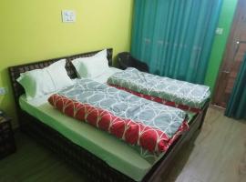 HOTEL RANA HERITAGE，位于Barkot的酒店