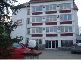 Hotel Salina，位于舒加塔格盐矿镇的酒店