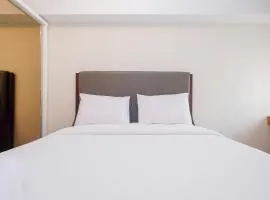 Pool View and Homey 2BR Apartment Springlake Summarecon Bekasi By Travelio