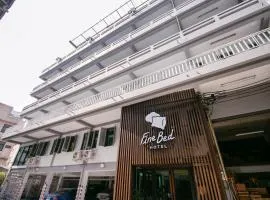 Fine Bed Hotel