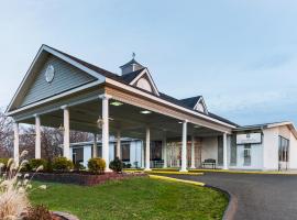 The Kenilworth Hotel - Airport West，位于凯尼尔沃思的酒店