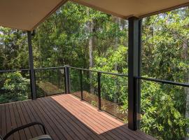 Treetops Haven，位于马莱尼Maleny Botanic Gardens & Bird World附近的酒店