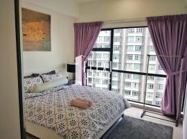 10am-6pm, SAME DAY CHECK IN AND CHECK OUT, Work From Home, The Hyve-Cyberjaya, Private Studio by Flexihome-MY，位于塞贝维的酒店