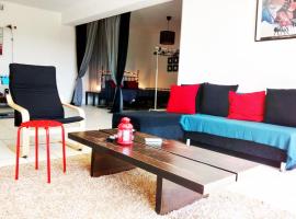 STUDIO POSEIDONIA apartment 75sqm CORINTH CANAL，位于Kórinthos的带停车场的酒店