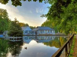 Trail Lodge