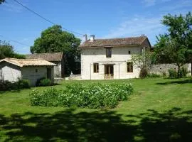 Domaine du Clos de la Touche Parc et Piscine
