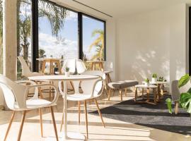 AZZ Valencia Táctica Hotel，位于帕特纳的酒店