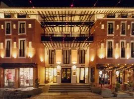 Hotel Roadhouse, Thamel, Kathmandu- Contemporary Boutique