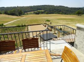 Les violettes du Bugey，位于Marchamp的酒店