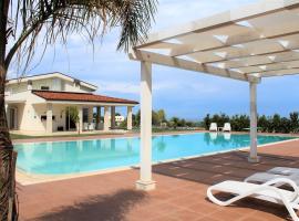 Villa Maria - Apartments in villa with pool，位于滨海波利尼亚诺的酒店