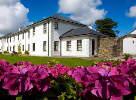 An Chúirt Hotel, Gweedore, Donegal，位于圭多尔多尼戈尔机场 - CFN附近的酒店