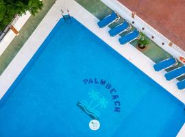 Apartamentos Palm Beach Club Carihuela，位于多列毛利诺斯的酒店