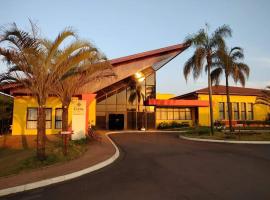 Cretta Executive Hotel，位于Santa Gertrudes的酒店