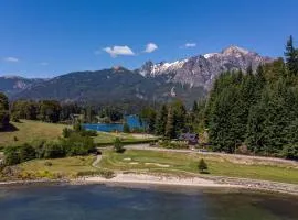 Casa en Llao Llao con vista al lago y campo de golf