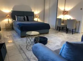 APARTAMENT 6 Rynek