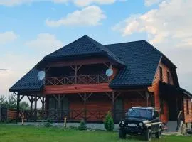 Котедж ВІКТОРІЯ