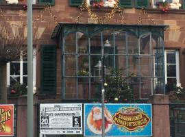 Hotel Gasthaus Gellenberg，位于Rehlingen-Siersburg的酒店