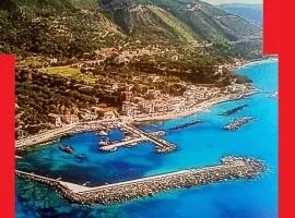 CASA VACANZE CLIO - PISCIOTTA/PALINURO