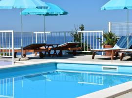 Guest House Vineyard oaza，位于布雷拉的海滩短租房