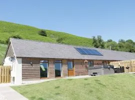 1 Beacon View Barn