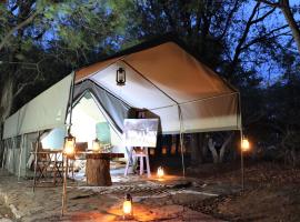 Sable Creek Safari Lodge，位于察嫩的豪华帐篷营地