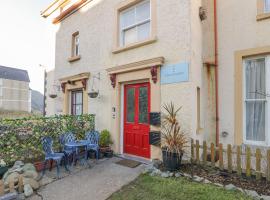 Llys Madoc, First Floor Flat，位于Penmaen-mawr的酒店