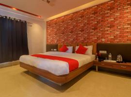 Hotel Hicola Heritage, Kakarvitta，位于Kakarvitta的酒店