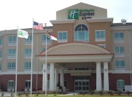 Holiday Inn Express & Suites - Smithfield/Selma by IHG，位于史密斯菲尔德的酒店