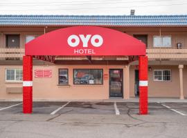 OYO Hotel Globe / Miami AZ - Highway 60，位于格洛布的酒店