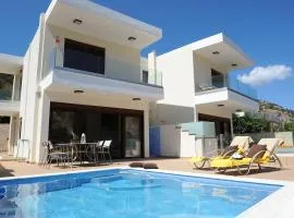 Palaiokastro Villas & Suites