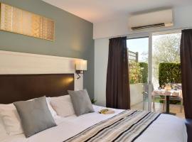 Logis Hotel Restaurant L'Escapade，位于Le Pêchereau的酒店