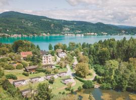 EuroParcs Wörthersee，位于滨湖席弗灵的豪华帐篷营地