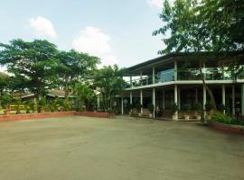 OYO 3588 Sanjivani Resort，位于Mahirāvani的酒店