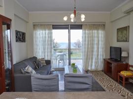 Karfas sea view apartment，位于卡法斯的海滩酒店