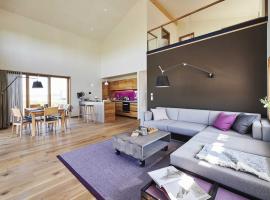 Gud Jard Chalet Nr 07 - Design-Ferienhaus mit exklusiver Ausstattung，位于佩尔沃姆的度假屋