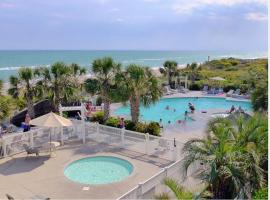 Ocean Club Resort - Ocean front w pools，位于Indian Beach的酒店