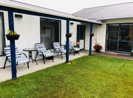 Hokitika - Blue Spur Bed and Breakfast，位于霍基蒂卡的住宿加早餐旅馆