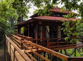 Manati Lodge，位于Manacapuru的酒店