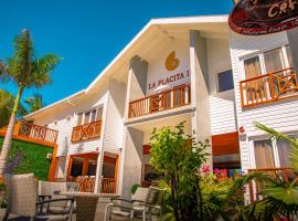 La Placita Inn，位于西湾的带停车场的酒店