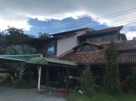 Hotel Patropi，位于卡西米鲁-迪阿布雷乌的酒店