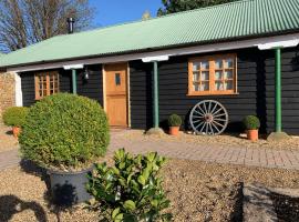 Cheesemans Farm Stables，位于Manston的酒店