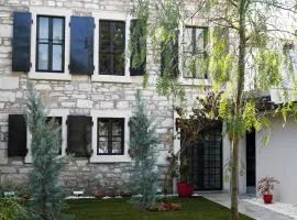 Urla Taş Konak Otel