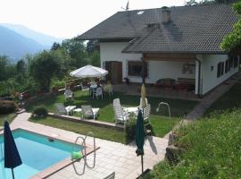 App. Eichenheim，位于菲耶的酒店